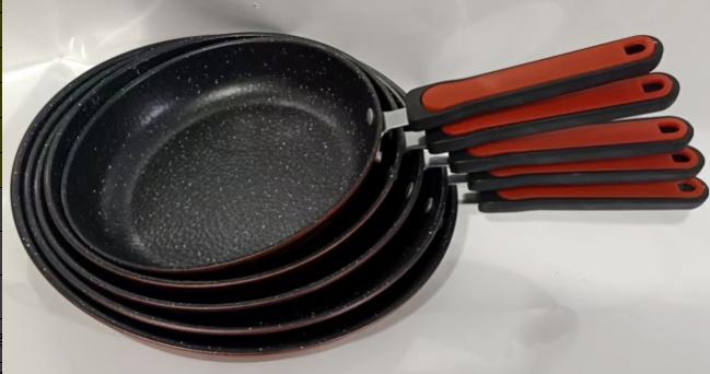 Frying pan 23CM