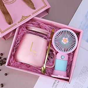 Cup and fan gift set