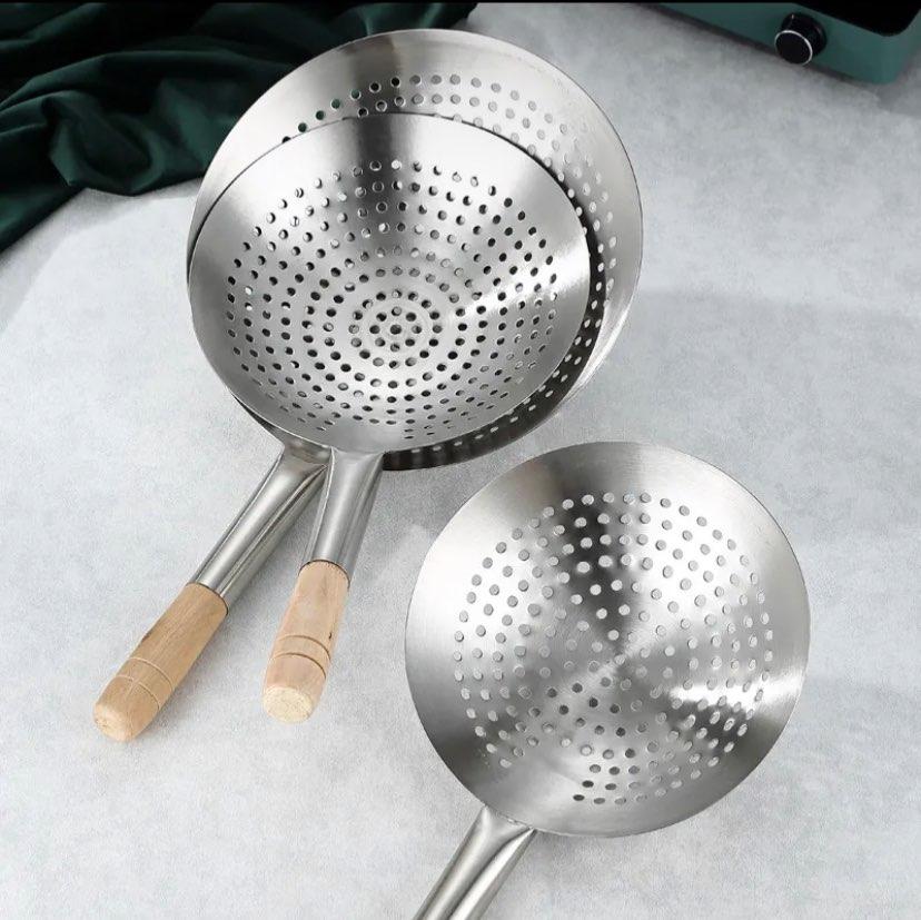 Sieve with handle 26cn